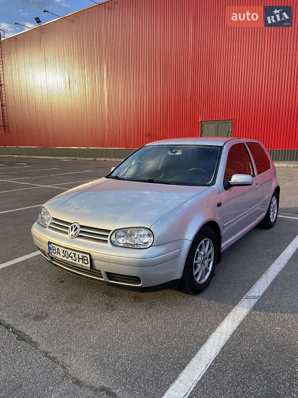 Volkswagen Golf 1999
