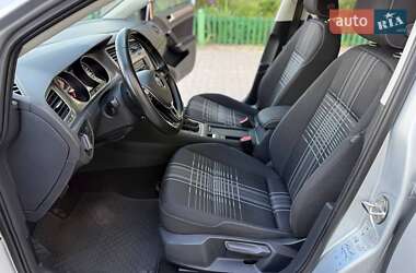 Универсал Volkswagen Golf 2015 в 