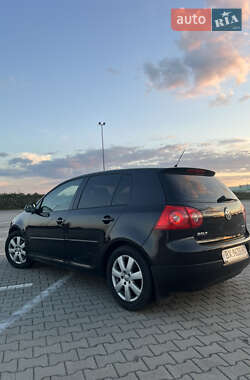 Хэтчбек Volkswagen Golf 2007 в 