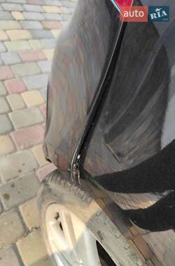 Хэтчбек Volkswagen Golf 2005 в 