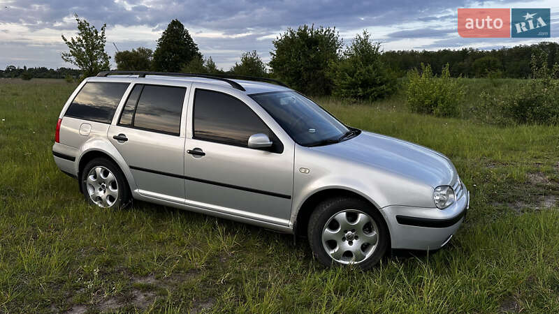 Універсал Volkswagen Golf 1999 в Калинівці