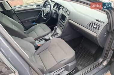 Универсал Volkswagen Golf 2015 в 