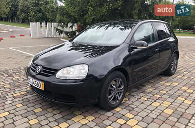 Хетчбек Volkswagen Golf 2006 в Луцьку