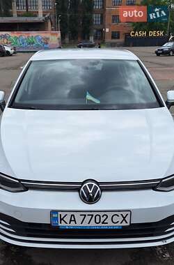 Хэтчбек Volkswagen Golf 2021 в Киеве