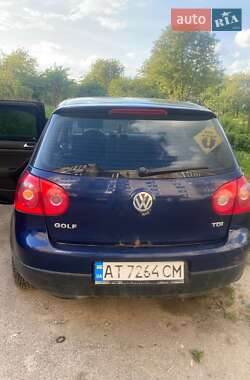Хетчбек Volkswagen Golf 2005 в Тернополі
