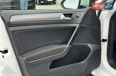 Универсал Volkswagen Golf 2020 в 