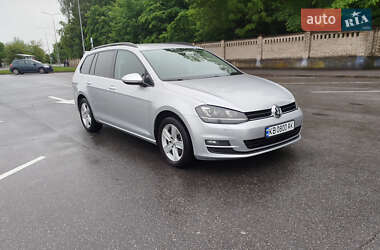 Универсал Volkswagen Golf 2015 в Виннице