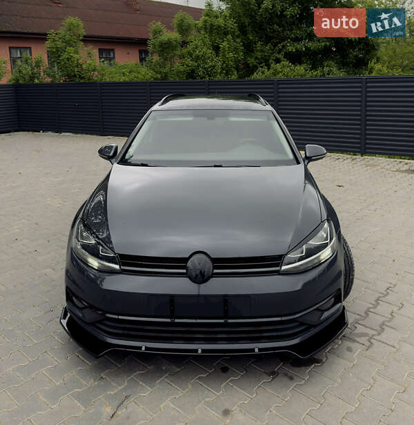 Volkswagen Golf 2019