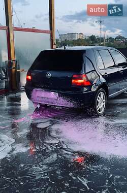 Хэтчбек Volkswagen Golf 2000 в Хмельницком