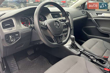 Универсал Volkswagen Golf 2015 в 