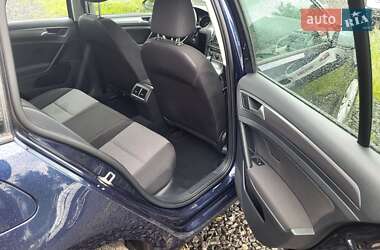 Универсал Volkswagen Golf 2016 в 