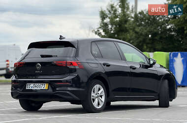 Хэтчбек Volkswagen Golf 2020 в 