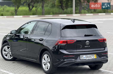 Хэтчбек Volkswagen Golf 2020 в 