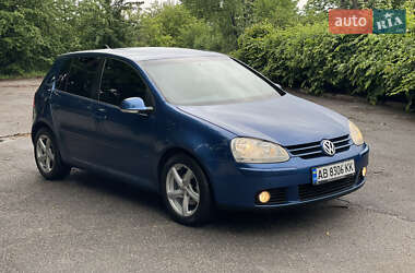 Хэтчбек Volkswagen Golf 2007 в Тульчине