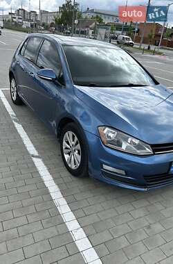 Хетчбек Volkswagen Golf 2015 в Вінниці