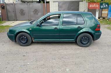 Хэтчбек Volkswagen Golf 1998 в 