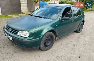 Хэтчбек Volkswagen Golf 1998 в 