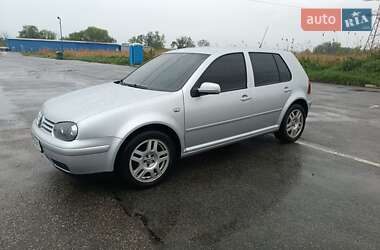 Хетчбек Volkswagen Golf 2003 в Харкові