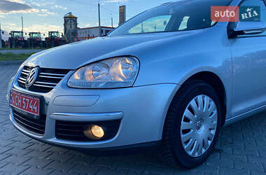 Универсал Volkswagen Golf 2008 в 