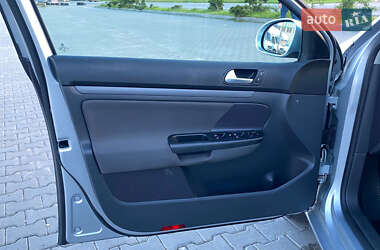 Универсал Volkswagen Golf 2008 в 