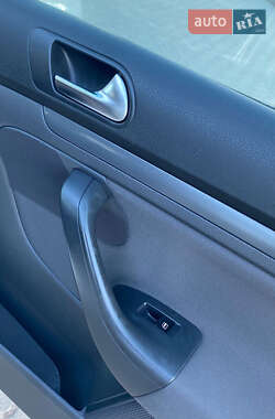 Универсал Volkswagen Golf 2008 в 