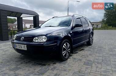 Универсал Volkswagen Golf 2001 в 