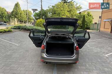 Універсал Volkswagen Golf 2015 в 