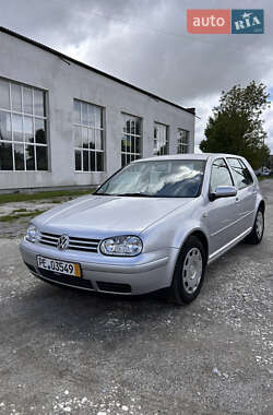 Хэтчбек Volkswagen Golf 2001 в Дунаевцах
