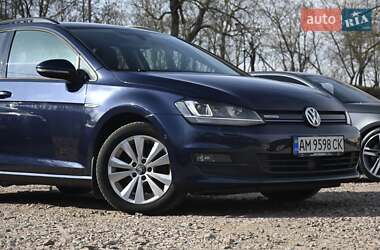 Універсал Volkswagen Golf 2014 в 