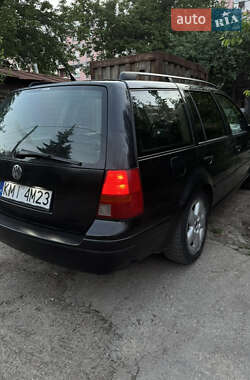 Универсал Volkswagen Golf 2000 в 