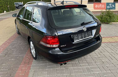 Універсал Volkswagen Golf 2011 в 