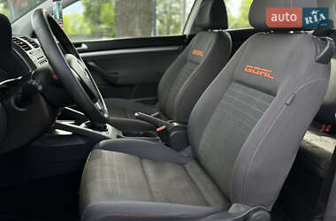 Хэтчбек Volkswagen Golf 2006 в 