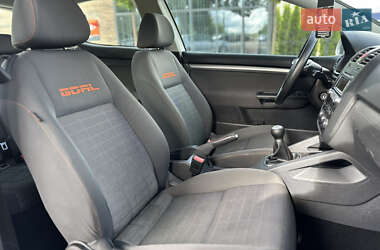 Хэтчбек Volkswagen Golf 2006 в 