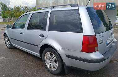 Універсал Volkswagen Golf 2002 в 