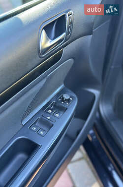 Універсал Volkswagen Golf 2009 в 