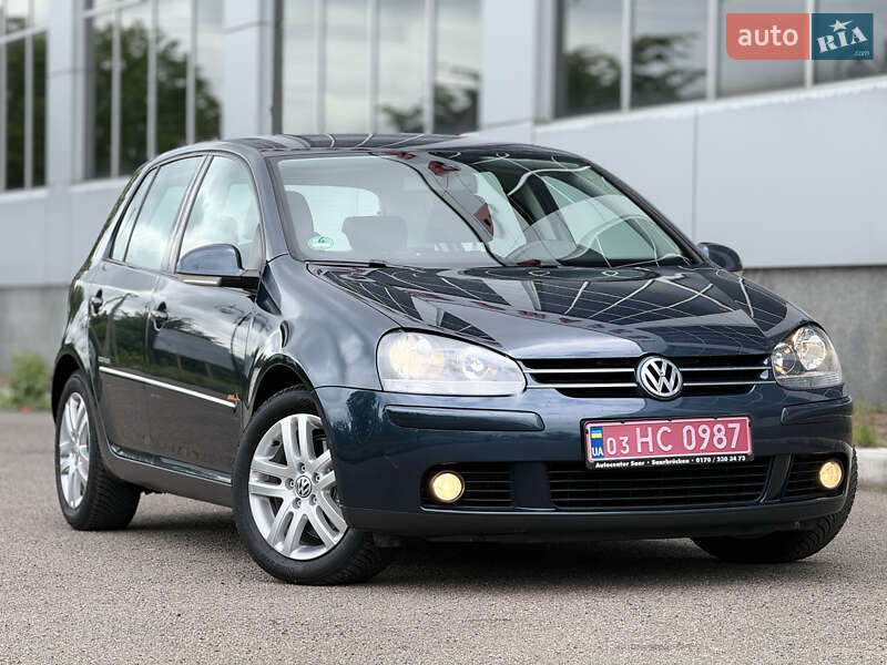 Хетчбек Volkswagen Golf 2009 в Білій Церкві