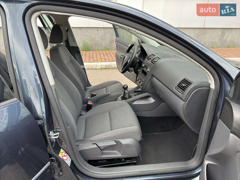 Хетчбек Volkswagen Golf 2009 в Білій Церкві