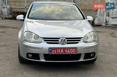 Хэтчбек Volkswagen Golf 2005 в Белой Церкви