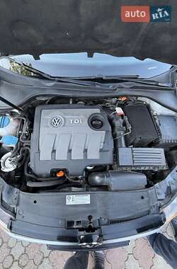 Універсал Volkswagen Golf 2010 в 