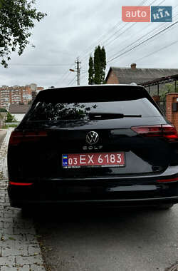Универсал Volkswagen Golf 2021 в 
