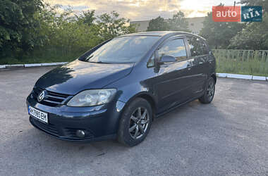 Універсал Volkswagen Golf 2006 в Попільні