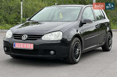 Хэтчбек Volkswagen Golf 2007 в 