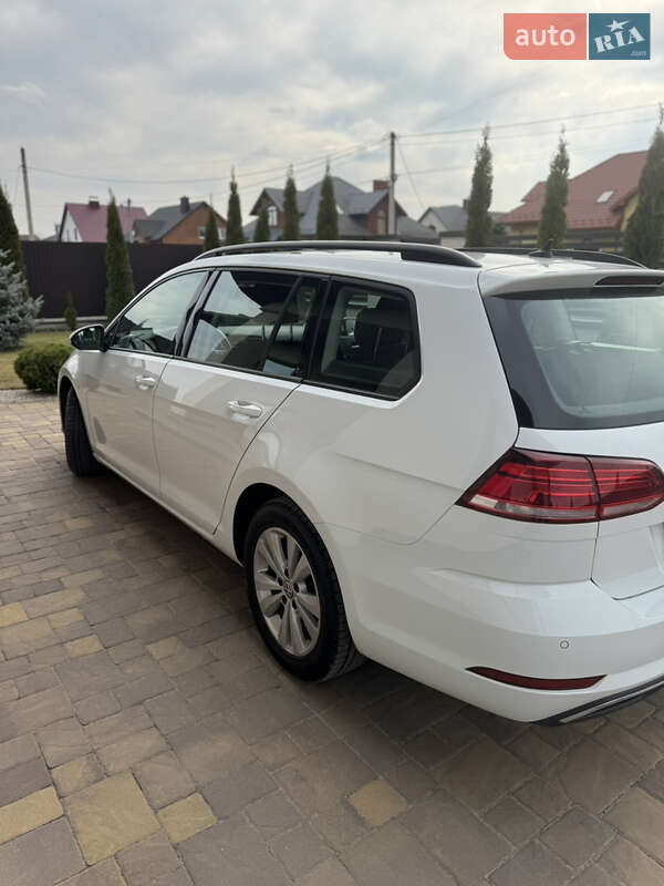 Універсал Volkswagen Golf 2018 в Ковелі