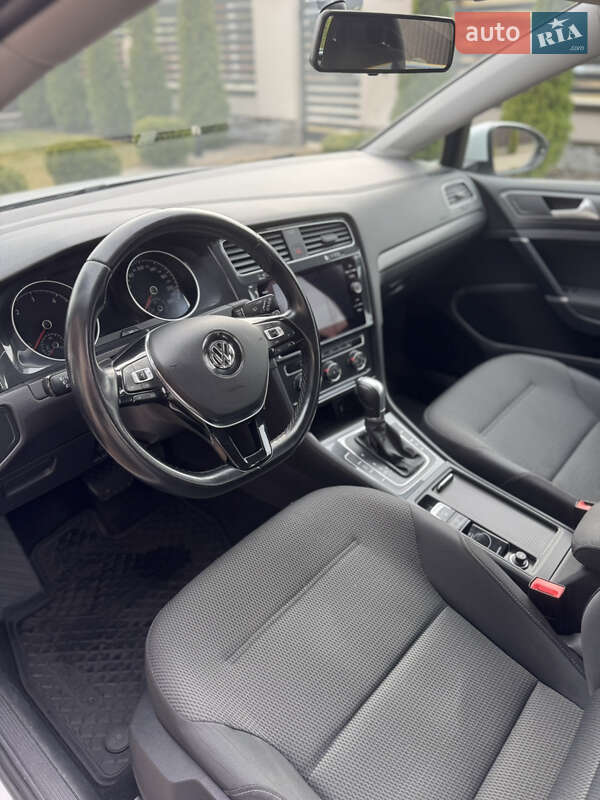 Універсал Volkswagen Golf 2018 в Ковелі