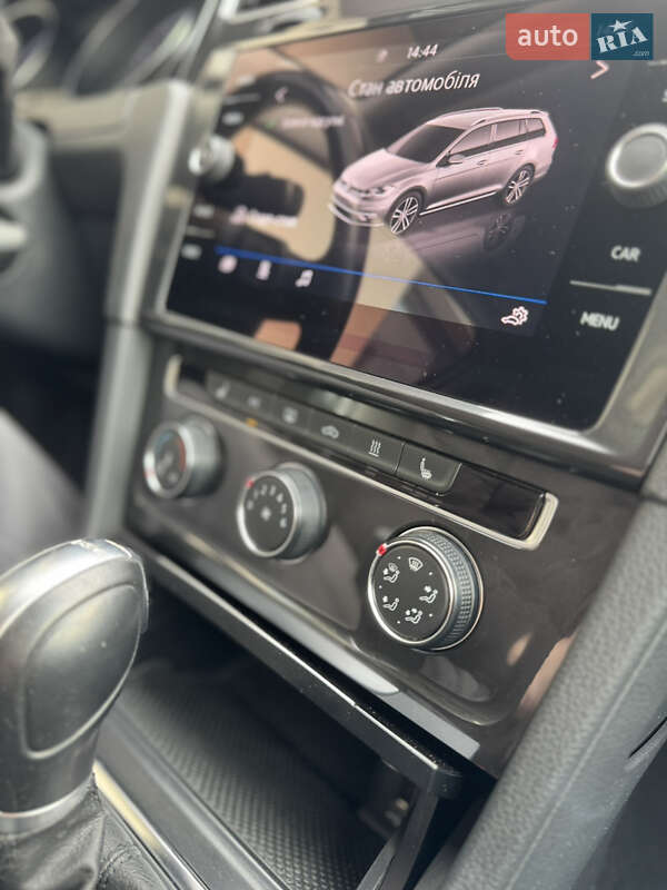 Універсал Volkswagen Golf 2018 в Ковелі