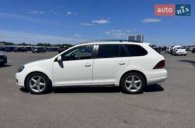 Універсал Volkswagen Golf 2010 в Києві