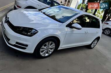 Хетчбек Volkswagen Golf 2014 в Умані
