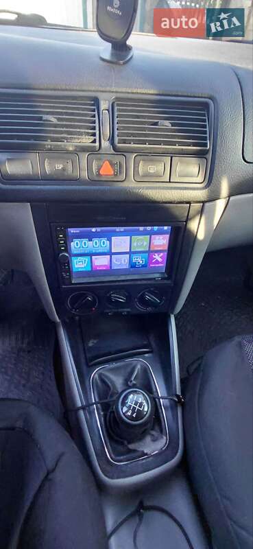 Універсал Volkswagen Golf 2000 в Обухові