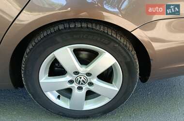 Універсал Volkswagen Golf 2011 в 