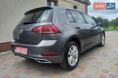 Хэтчбек Volkswagen Golf 2021 в 
